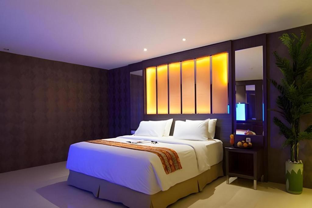 בנג'ארמאסין Aria Barito Hotel מראה חיצוני תמונה