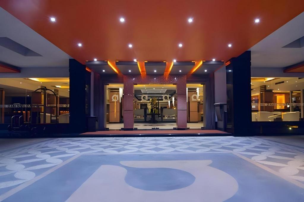 בנג'ארמאסין Aria Barito Hotel מראה חיצוני תמונה
