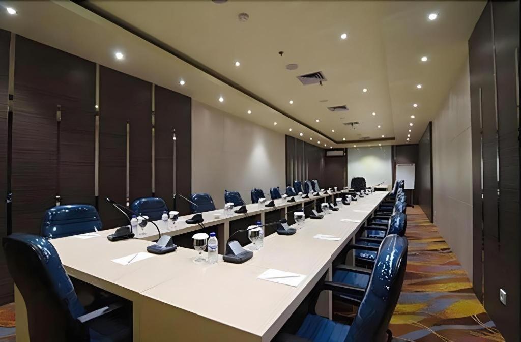 בנג'ארמאסין Aria Barito Hotel מראה חיצוני תמונה