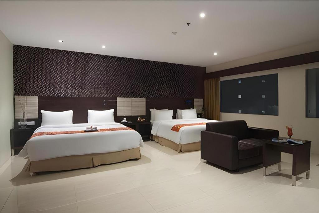 בנג'ארמאסין Aria Barito Hotel מראה חיצוני תמונה