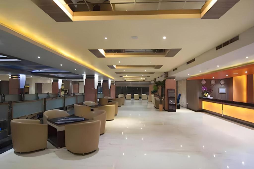 בנג'ארמאסין Aria Barito Hotel מראה חיצוני תמונה