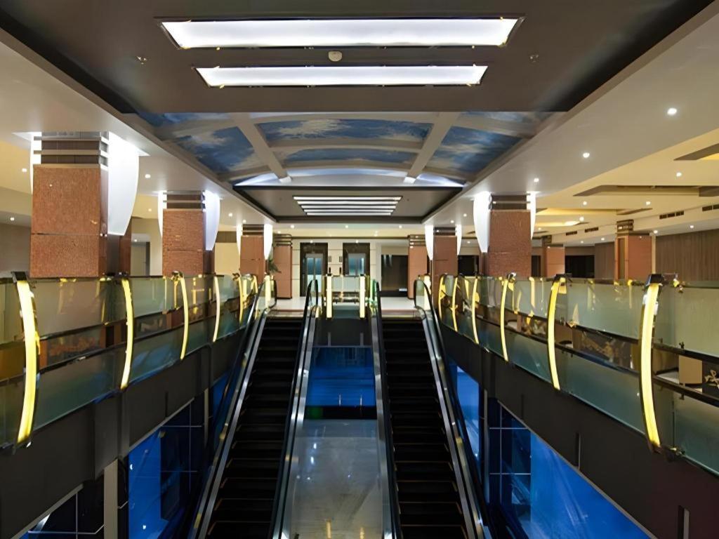 בנג'ארמאסין Aria Barito Hotel מראה חיצוני תמונה