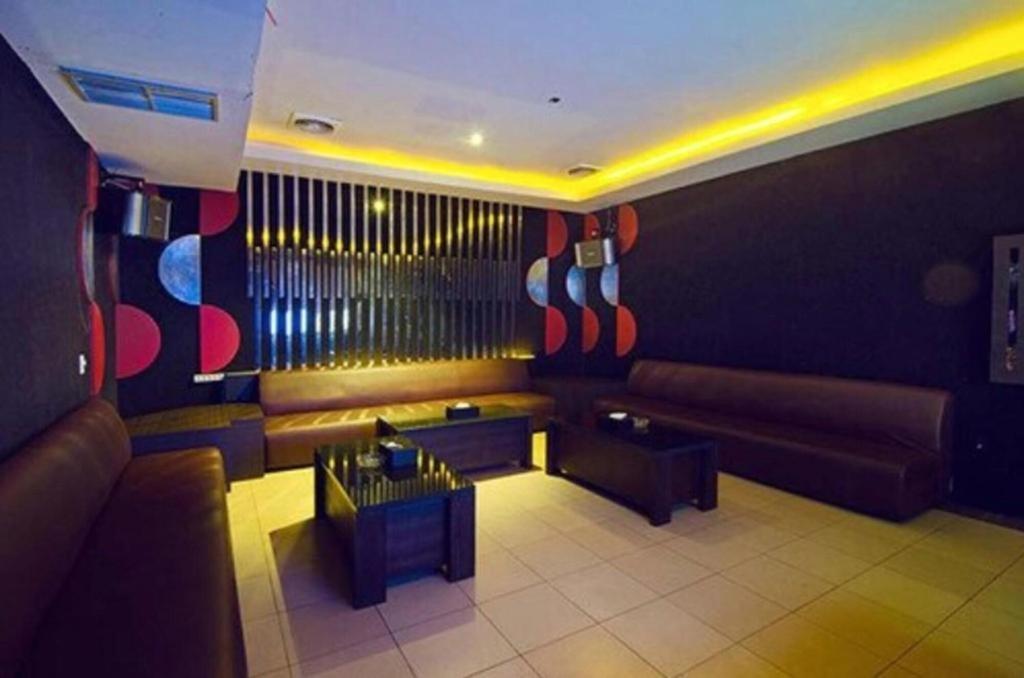 בנג'ארמאסין Aria Barito Hotel מראה חיצוני תמונה