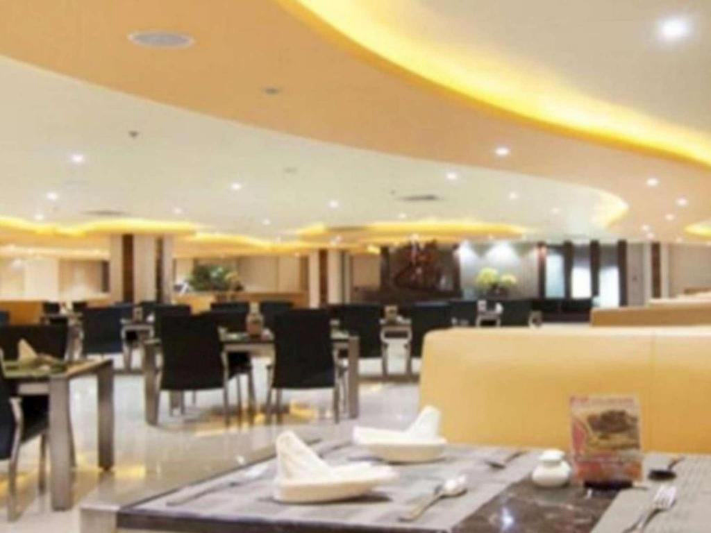 בנג'ארמאסין Aria Barito Hotel מראה חיצוני תמונה