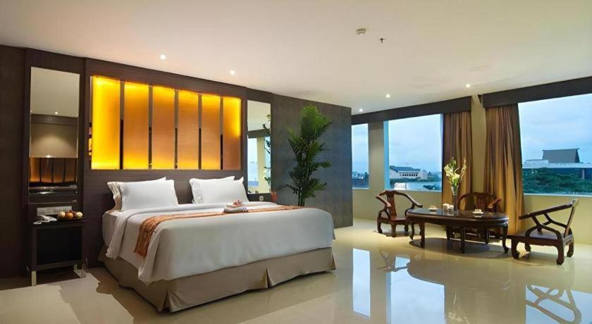 בנג'ארמאסין Aria Barito Hotel מראה חיצוני תמונה